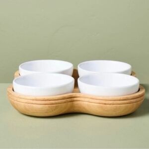 New Hearth And Hand Rubberwood Serving Tray With 4 Ceramic Bowls